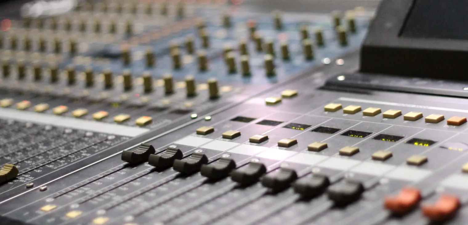 Before You Commission Crew Guides: A Checklist for Production Teams